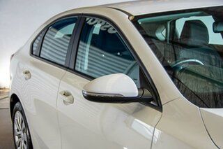 2019 Kia Cerato BD MY20 S White 6 Speed Sports Automatic Sedan.