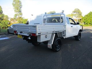 2019 Toyota Hilux GUN125R MY19 Workmate (4x4) White 6 Speed Automatic X Cab Cab Chassis
