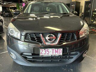 2010 Nissan Dualis J10 Series II MY2010 Ti Hatch X-tronic 2WD Black 6 Speed Constant Variable