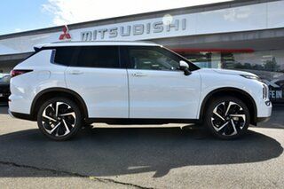 2023 Mitsubishi Outlander ZM MY24 Aspire 2WD White 8 Speed Constant Variable Wagon.