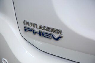 2021 Mitsubishi Outlander ZL MY21 PHEV AWD GSR White 1 Speed Automatic Wagon Hybrid