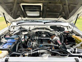 1998 Nissan Patrol GU DX (4x4) White 5 Speed Manual 4x4 Wagon