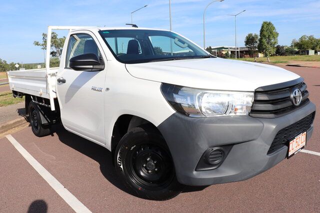 Pre-Owned Toyota Hilux GUN122R Workmate 4x2 Palmerston, 2016 Toyota Hilux GUN122R Workmate 4x2 Glacier White 5 Speed Manual Cab Chassis
