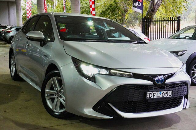 Used Toyota Corolla ZWE211R Ascent Sport E-CVT Hybrid Phillip, 2020 Toyota Corolla ZWE211R Ascent Sport E-CVT Hybrid Silver 10 Speed Constant Variable Hatchback