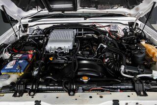 2015 Nissan Patrol GU Series 9 DX (4x4) White 5 Speed Manual Wagon