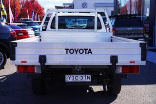 2018 Toyota Hilux TGN121R Workmate 4x2 White 6 Speed Sports Automatic Cab Chassis