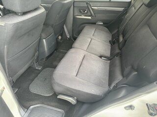 2014 Mitsubishi Pajero NW MY14 GLX White 5 Speed Manual Wagon