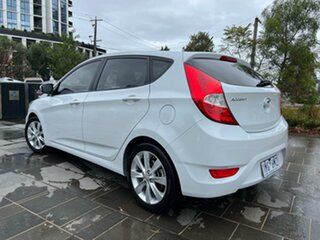 2017 Hyundai Accent RB4 MY17 Active White 6 Speed Constant Variable Hatchback.