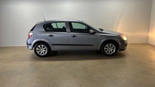 2005 Holden Astra AH CD Blue 4 Speed Automatic Hatchback.