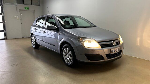 Used Holden Astra AH CD Phillip, 2005 Holden Astra AH CD Blue 4 Speed Automatic Hatchback