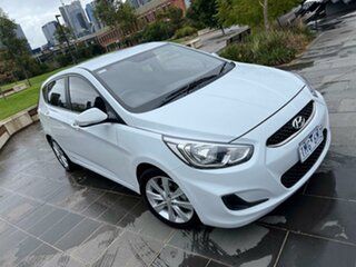 2017 Hyundai Accent RB4 MY17 Active White 6 Speed Constant Variable Hatchback.