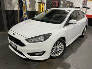 2016 Ford Focus LZ Sport White 6 Speed Automatic Hatchback.