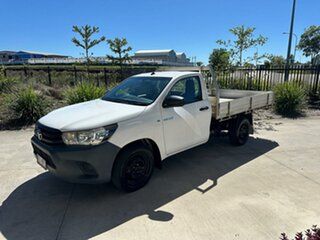 2015 Toyota Hilux GUN122R Workmate 4x2 White 5 Speed Manual Cab Chassis.