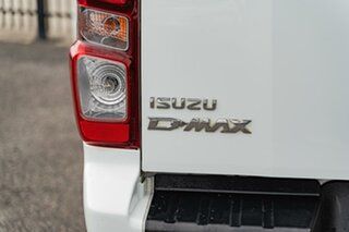 2021 Isuzu D-MAX RG MY22 LS-M Crew Cab White 6 Speed Sports Automatic Utility