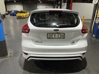 2016 Ford Focus LZ Sport White 6 Speed Automatic Hatchback.