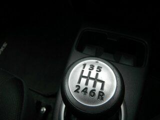 2009 Suzuki SX4 GY White 5 Speed Manual Hatchback