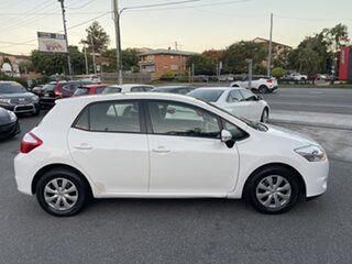 2011 Toyota Corolla ZRE152R MY11 Ascent White 6 Speed Manual Hatchback