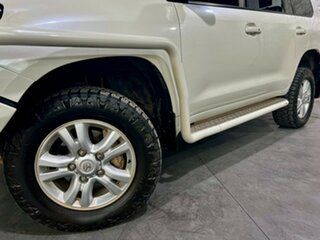 2015 Toyota Landcruiser VDJ200R VX White 6 Speed Sports Automatic Wagon