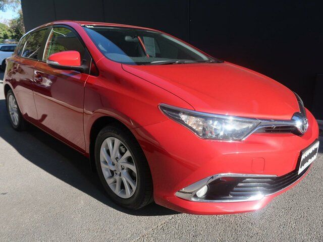 Used Toyota Corolla ZRE182R Ascent Sport S-CVT Reynella, 2016 Toyota Corolla ZRE182R Ascent Sport S-CVT Red 7 Speed Constant Variable Hatchback