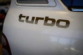 2005 Toyota Landcruiser HDJ100R GXL White 5 Speed Manual Wagon