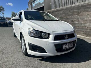 2016 Holden Barina TM MY16 CD White 6 Speed Automatic Hatchback.