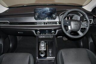 2021 Mitsubishi Outlander ZM MY22 ES 2WD Grey 8 Speed Constant Variable Wagon