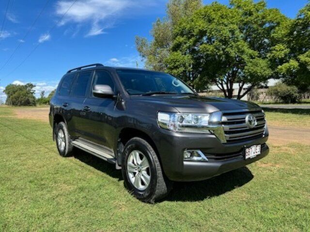 Pre-Owned Toyota Landcruiser VDJ200R MY16 GXL (4x4) Chinchilla, 2018 Toyota Landcruiser VDJ200R MY16 GXL (4x4) Graphite 6 Speed Automatic Wagon