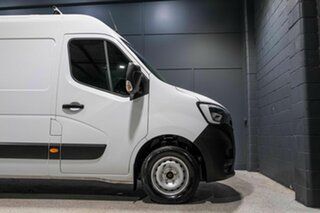 2020 Renault Master X62 Phase 2 MY20 Pro LWB FWD (110kW) White 6 Speed Automated Manual Bus