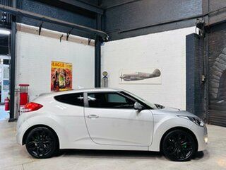 2014 Hyundai Veloster FS3 + Coupe Silver 6 Speed Manual Hatchback.