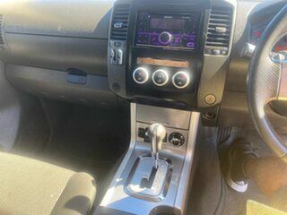 2014 Nissan Navara D40 MY12 ST (4x4) White 5 Speed Automatic Dual Cab Pick-up