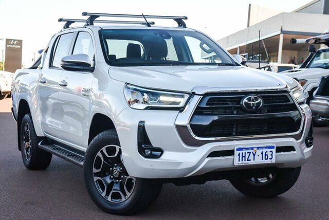Pre-Owned Toyota Hilux GUN126R SR5 Double Cab Wangara, 2020 Toyota Hilux GUN126R SR5 Double Cab Crystal Pearl 6 Speed Sports Automatic Cab Chassis