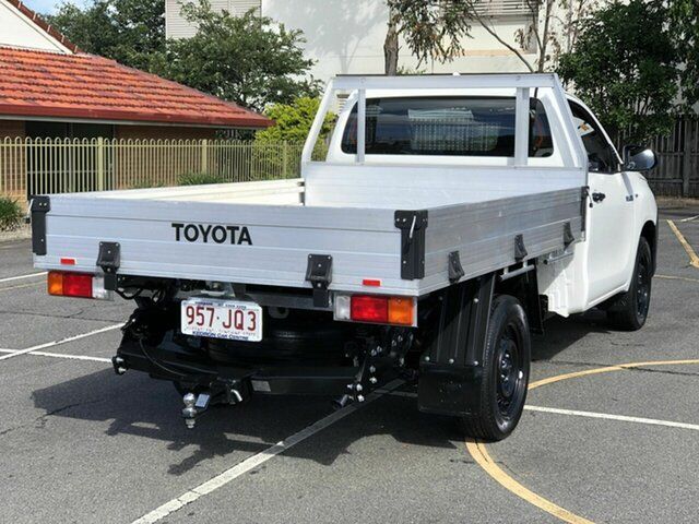 Used Toyota Hilux TGN121R Workmate 4x2 Chermside, 2022 Toyota Hilux TGN121R Workmate 4x2 White 6 Speed Sports Automatic Cab Chassis