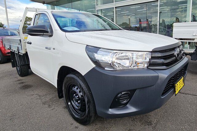 Used Toyota Hilux TGN121R Workmate 4x2 Cardiff, 2022 Toyota Hilux TGN121R Workmate 4x2 White 6 Speed Sports Automatic Cab Chassis