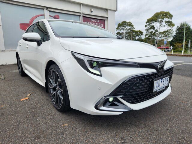 Pre-Owned Toyota Corolla Mzea12R ZR Ferntree Gully, 2022 Toyota Corolla Mzea12R ZR Glacier White 10 Speed Constant Variable Hatchback