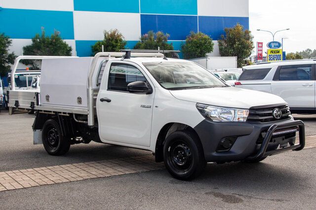 Used Toyota Hilux TGN121R Workmate 4x2 Robina, 2020 Toyota Hilux TGN121R Workmate 4x2 White 6 speed Automatic Cab Chassis