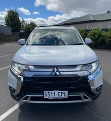 2018 Mitsubishi Outlander ZL MY19 LS 2WD White 6 Speed Constant Variable Wagon.