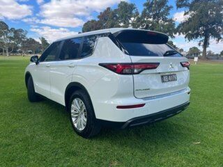 2022 Mitsubishi Outlander ZM MY22 ES 7 Seat (2WD) White Continuous Variable Wagon