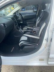 2011 Dodge Caliber PM MY10 SXT White 6 Speed CVT Auto Sequential Hatchback