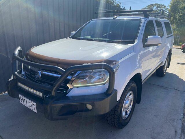 Used Holden Colorado RG MY17 LS Pickup Crew Cab Blair Athol, 2017 Holden Colorado RG MY17 LS Pickup Crew Cab White 6 Speed Sports Automatic Utility