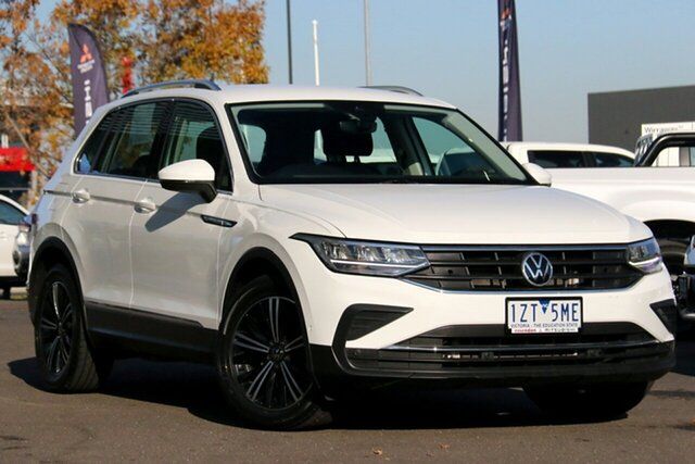 Used Volkswagen Tiguan 5N MY21 110TSI Life DSG 2WD Essendon North, 2021 Volkswagen Tiguan 5N MY21 110TSI Life DSG 2WD White 6 Speed Sports Automatic Dual Clutch Wagon