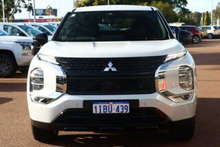 2024 Mitsubishi Outlander ZM MY24 Black Edition 2WD White 8 Speed Constant Variable Wagon