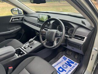 2022 Mitsubishi Outlander ZM MY22.5 LS 7 Seat (2WD) Silver 8 Speed CVT Auto 8 Speed Wagon