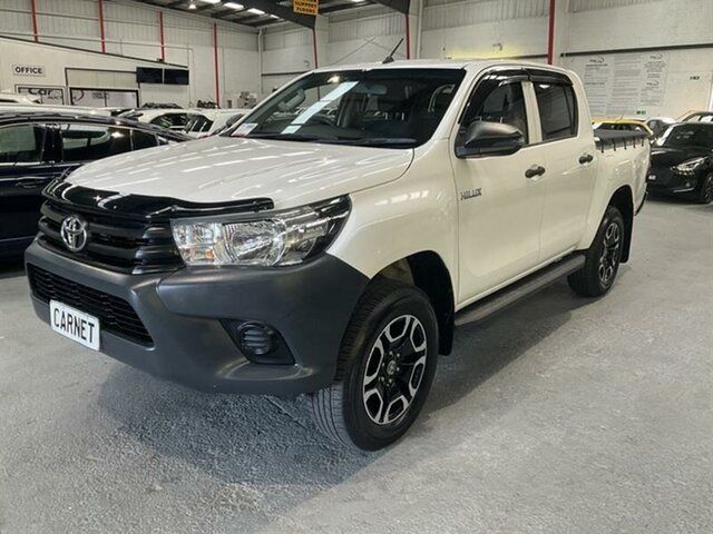 Used Toyota Hilux GUN135R MY17 Workmate Hi-Rider Smithfield, 2018 Toyota Hilux GUN135R MY17 Workmate Hi-Rider White 6 Speed Automatic Dual Cab Utility