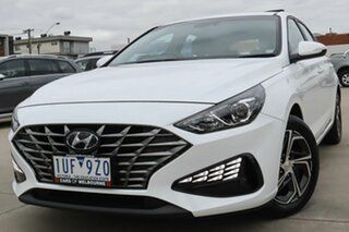 2021 Hyundai i30 PD.V4 MY22 White 6 Speed Sports Automatic Hatchback.