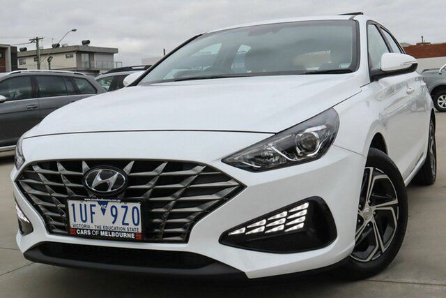 Used Hyundai i30 PD.V4 MY22 Coburg North, 2021 Hyundai i30 PD.V4 MY22 White 6 Speed Sports Automatic Hatchback