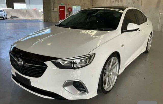 Used Holden Commodore ZB RS Slacks Creek, 2018 Holden Commodore ZB RS White 9 Speed Automatic Liftback