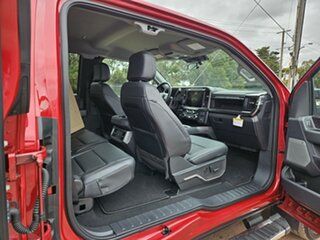 2023 Ford F350 (No Series) Lariat Red Automatic Utility.