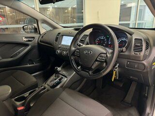2018 Kia Cerato YD MY18 Sport White 6 Speed Sports Automatic Hatchback