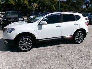 2011 Nissan Dualis J10 Series II MY2010 Ti Hatch X-tronic 2WD White 6 Speed Constant Variable