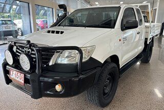 2015 Toyota Hilux KUN26R MY14 SR Xtra Cab White 5 Speed Manual Cab Chassis